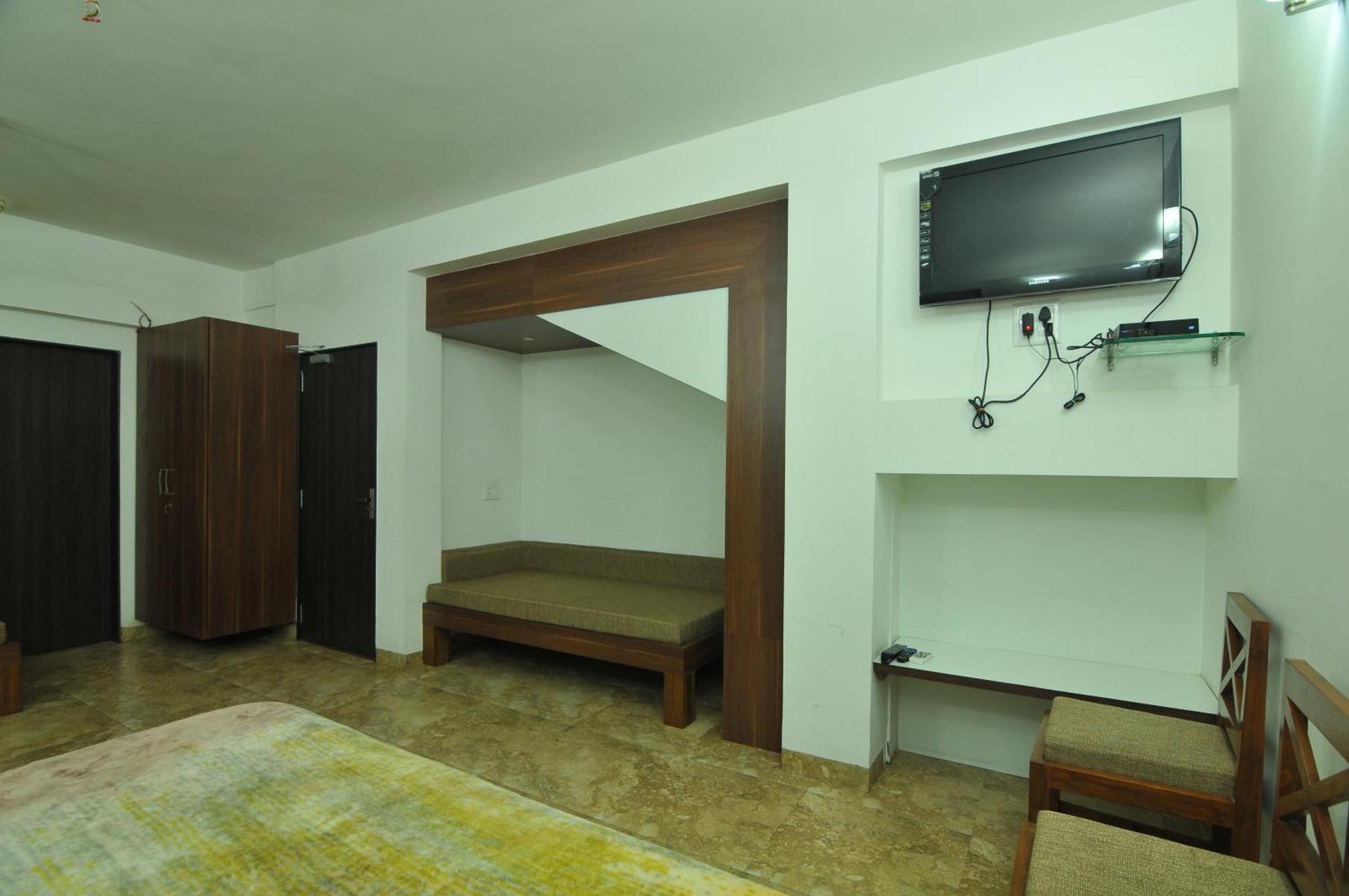 بوبال Lago Villa المظهر الخارجي الصورة
