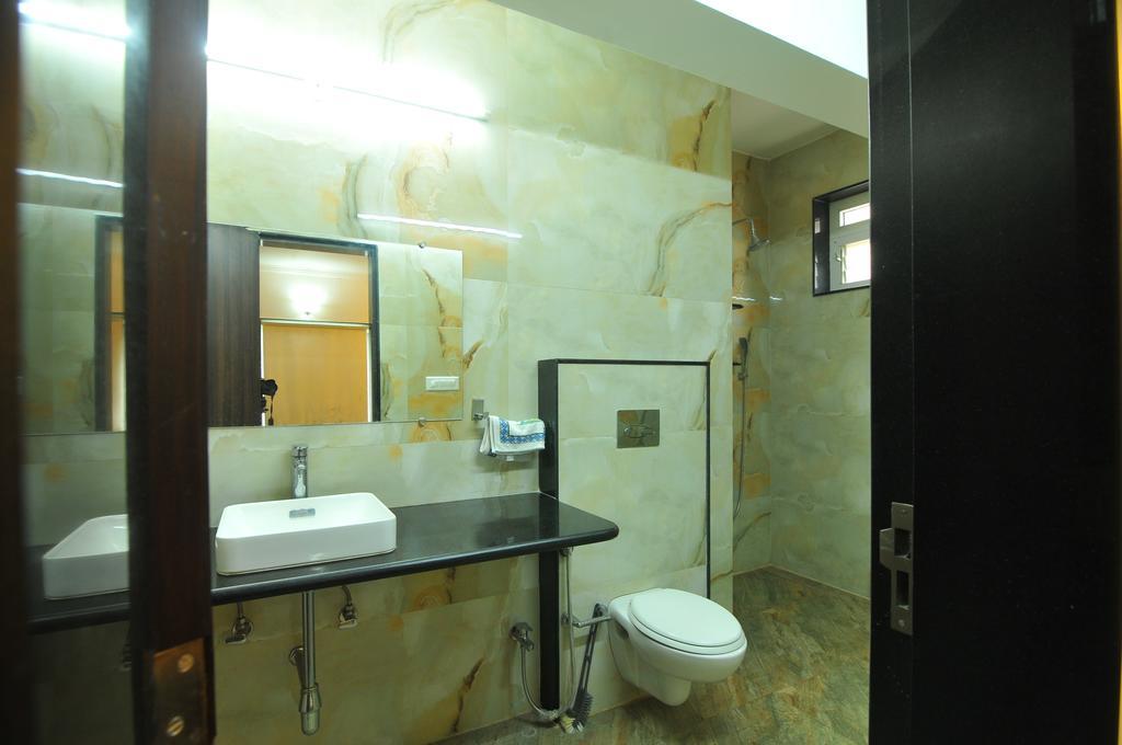 بوبال Lago Villa المظهر الخارجي الصورة